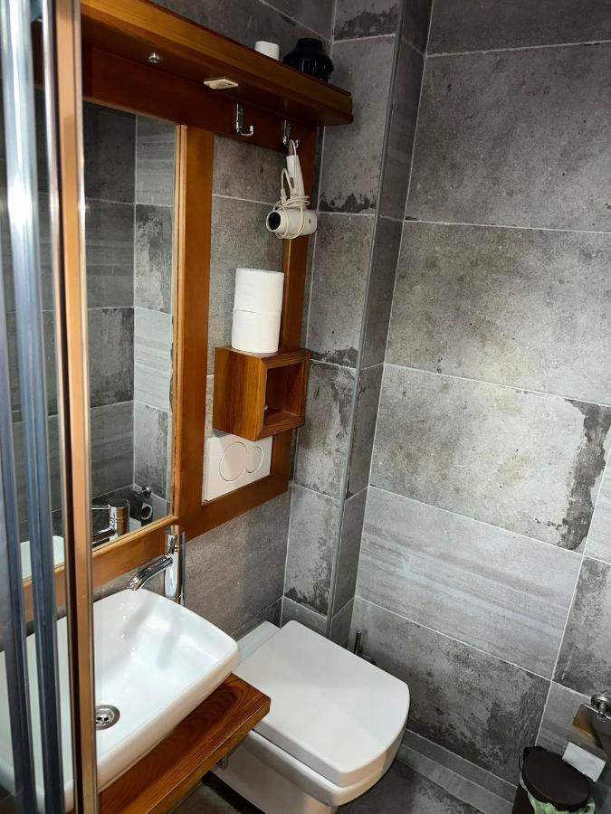 Apartments Prizreni Ngoại thất bức ảnh