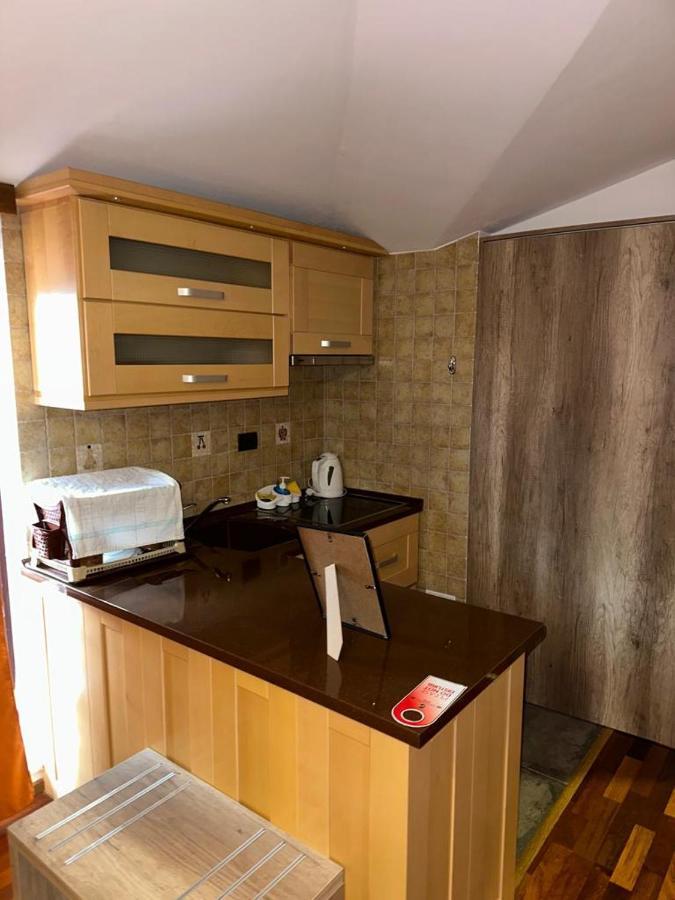 Apartments Prizreni Ngoại thất bức ảnh