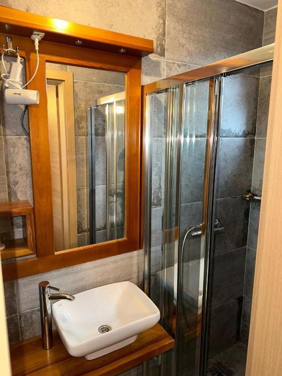 Apartments Prizreni Ngoại thất bức ảnh